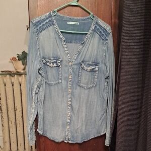 Maurices Size XXL Medium Stone Washed Denim Shirt